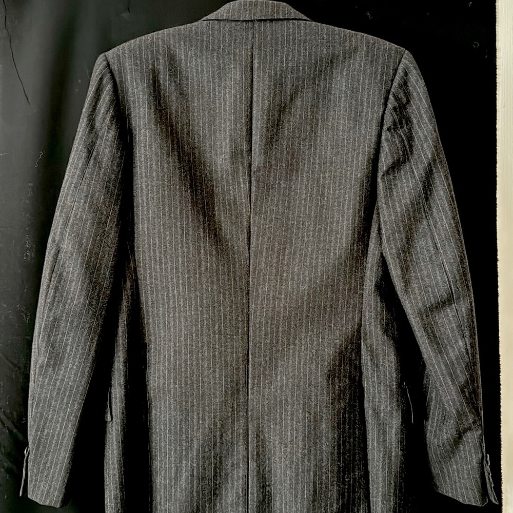 GUCCI Wool Double Breasted Pinstripe Suit - Picture 3 of 16